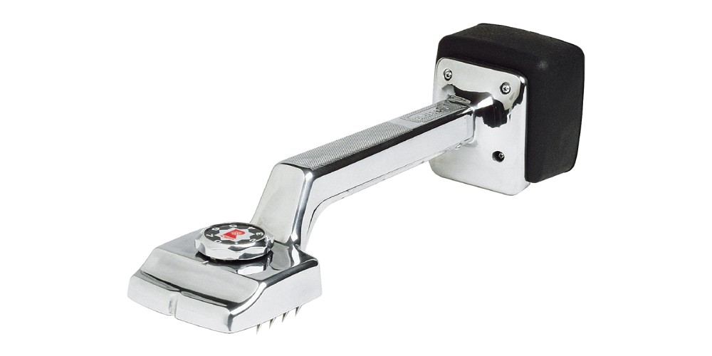 5 Best Carpet Kickers Stretchers for Artificial Grass in Canada